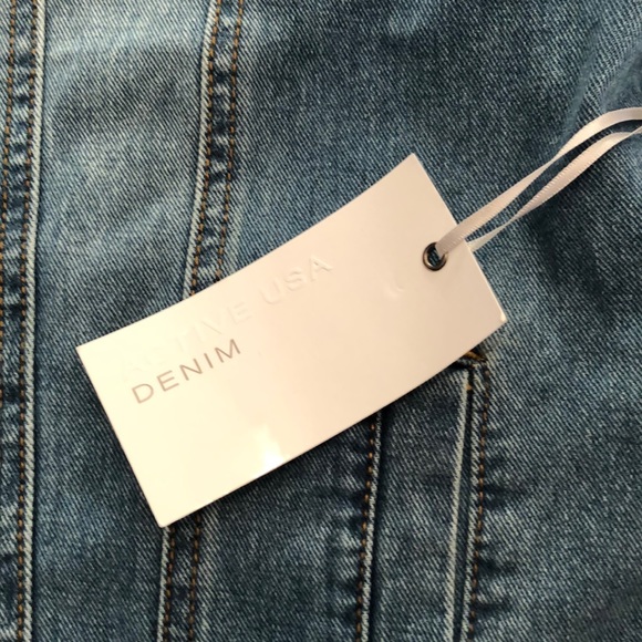 Oversized Active USA Denim Jacket - Picture 3 of 8